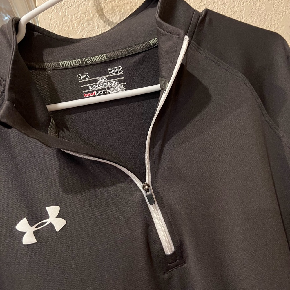 Men’s Loose Fitting Quarter Zip Pullover